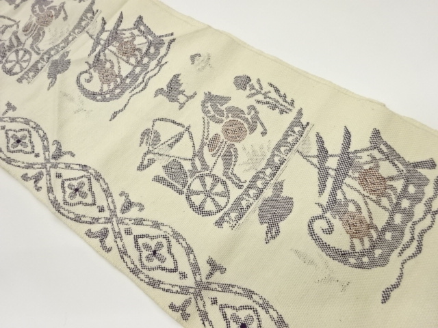 船に狩猟模様織出し名古屋帯